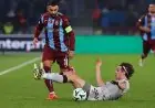 محمد صلاح يتألق ويقود طرابزون سبور لتحقيق انتصار مزدوج على هارتس في دوري المؤتمر الأوروبي