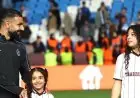 محمد صلاح يحتفل بفوز طرابزون سبور على هارتس مع ابنتيه مكة وكيان في صور مبهجة