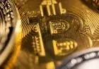 انخفاض بيتكوين إلى 819 ألف دولار وسط تراجع أسهم قطاع التكنولوجيا