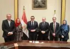 وزير الصحة يعزز الجهود مع الاتحاد الدولي لأمراض النساء والتوليد لتأمين حياة صحية للمرأة المصرية