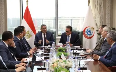 وزير الصحة يواصل متابعة تنفيذ وتمويل مدينتين طبيتين في العلمين والعاصمة الجديدة