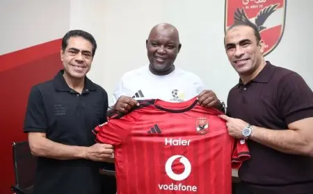 الأهلي يحتفي بموسيماني قبل مواجهة المنتخب الوطني بجنوب أفريقيا الودية