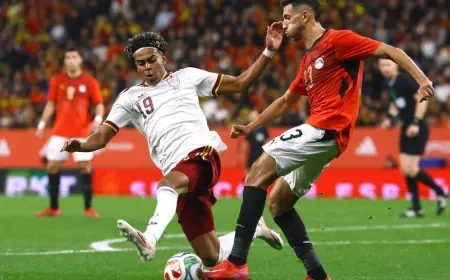 التشكيلة المتوقعة لمنتخب مصر في مواجهة جنوب إفريقيا ودياً: هل سيغيب لاعبو الزمالك؟