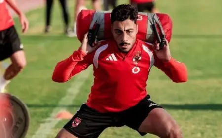 أكرم توفيق يستأنف تدريبات الأهلي بعد شفائه من الإصابة