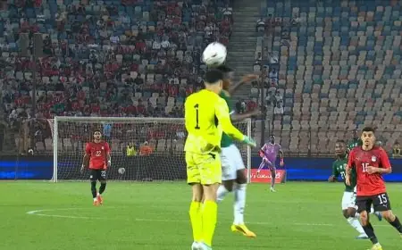 مصر وجنوب إفريقيا ينهيان الشوط الأول بالتعادل السلبي