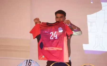 منتخب مصر للشباب بالقميص الأحمر في مواجهة الجزائر بتصفيات شمال إفريقيا