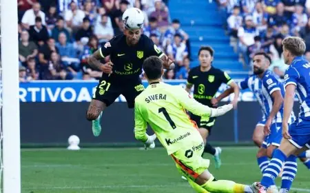 أتلتيكو مدريد يعزّز الضغط على برشلونة بانتصار مثير برأسية روميرو في الوقت القاتل