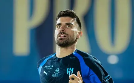 تشكيلة مثيرة للهلال والاتحاد في مواجهة كلاسيكو الدوري السعودي