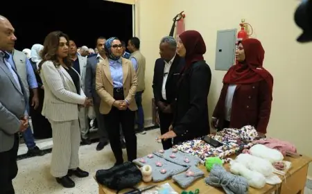 افتتاح مجمع الصناعات الحرفية في قرية مرزوق بالوادي الجديد يجذب الأنظار