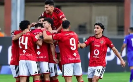 ثلاثة لاعبين يتنافسون على مركز وسط الأهلي قبل لقاء الزمالك في القمة 133