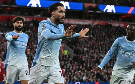 ثلاثية مانشستر سيتي تطيح بليفربول في الدوري الإنجليزي