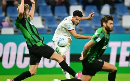 الدوري الإيطالي: ميلان يرفض هدية روما بعد طرد مالين الهداف المتألق