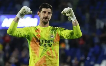 ريال مدريد يتفق رسمياً مع كورتوا لتمديد عقده