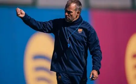 رد ناري من مدرب برشلونة فليك على سؤال حول طرد فينيسيوس