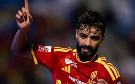 القادسية يتغلّب على أبها ويتصدر الدوري السعودي بجدارة