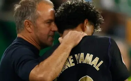 فليك يشيد بلامين يامال كأفضل لاعب في العالم وانتقادات لعدم رضا بعض نجوم برشلونة