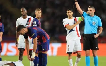 حكم مباراة باريس سان جيرمان وبرشلونة يعزز فرص الباريسيين بشكل كبير