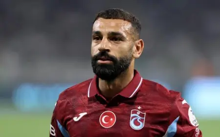 محمد صلاح يتصدر تشكيل طرابزون سبور ضد بشكتاش في الدوري التركي الممتاز