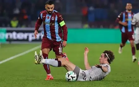 محمد صلاح يتألق ويقود طرابزون سبور لتحقيق انتصار مزدوج على هارتس في دوري المؤتمر الأوروبي