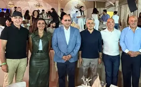 ياسر إدريس يقدم التهنئة التاريخية لسامح الدهان على إنجازه في جولة لونجين العالمية للفروسية