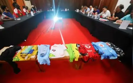 الأهلي يرتدي زيه التقليدي في مواجهة كيتارا غدا في كأس الكونفدرالية