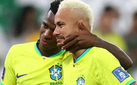 نيمار يثير الجدل بعد طرده في مباراة بالدوري البرازيلي نتيجة قانون فينيسيوس