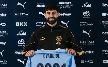 برشلونة يستعد لإبرام صفقة مدافع جديدة في سوق الانتقالات الشتوية