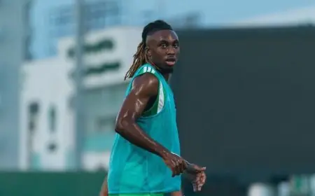غياب إيفان توني عن مباراة الأهلي والشباب في الدوري السعودي يثير التساؤلات