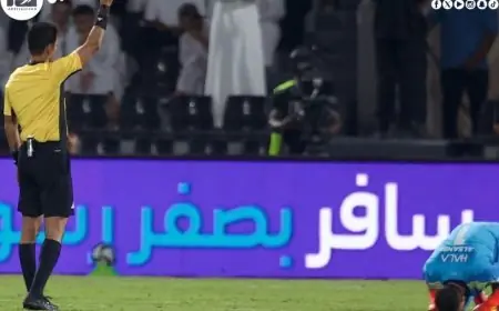 طرد الصانبي يعمّق أزمة الأهلي ويزيد من معاناته أمام الشباب