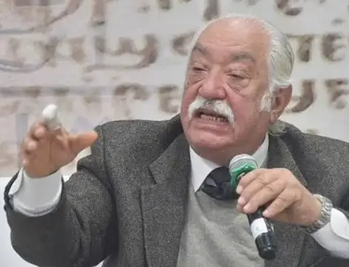 أحمد الجمال يؤكد عدم وجود فرق بين ذكر اسم الله في المساجد والبيع والكنائس والأديرة
