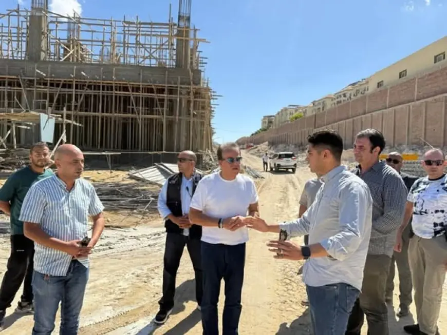 وزير الصحة يزور مشروع مستشفى العلمين الجديدة ويشدد على الالتزام بالجدول الزمني