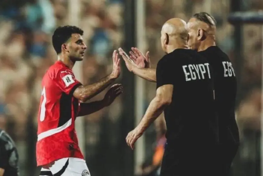 عبد الله عمر يعتبر مواجهة جنوب أفريقيا اختباراً حقيقياً جديداً لحسام حسن