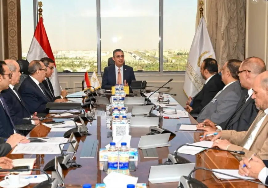استقرار أسعار وأوزان الخبز الحر والفينو بعد اجتماع التموين مع شعبة المخابز