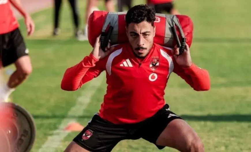 أكرم توفيق يستأنف تدريبات الأهلي بعد شفائه من الإصابة