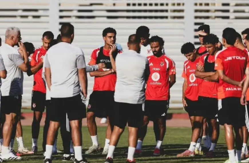 الأهلي يعود للتدريبات وأكرم توفيق يتغلب على نزلة البرد