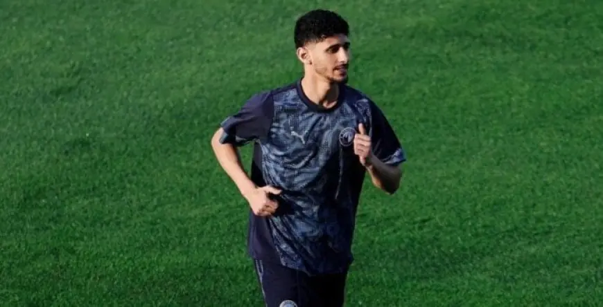 أحمد عاطف: نحلم بالتتويج بالدوري، والحظ حرَم بيراميدز من اللقب في موسمين