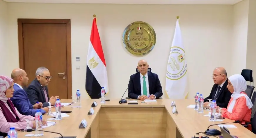 وزير التعليم يعلن مواصلة خطط إنهاء الدروس المسائية بدءًا من العام الدراسي القادم