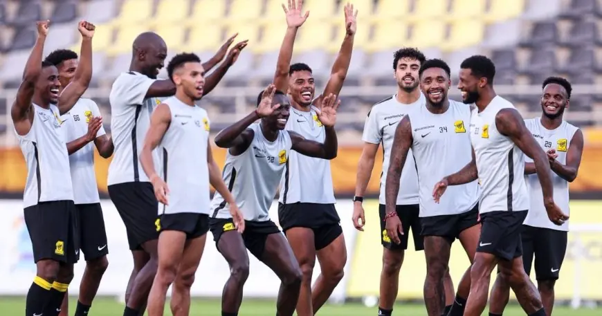 الأهداف الرأسية تضع الاتحاد في المقدمة وتربك الهلال في الدوري السعودي
