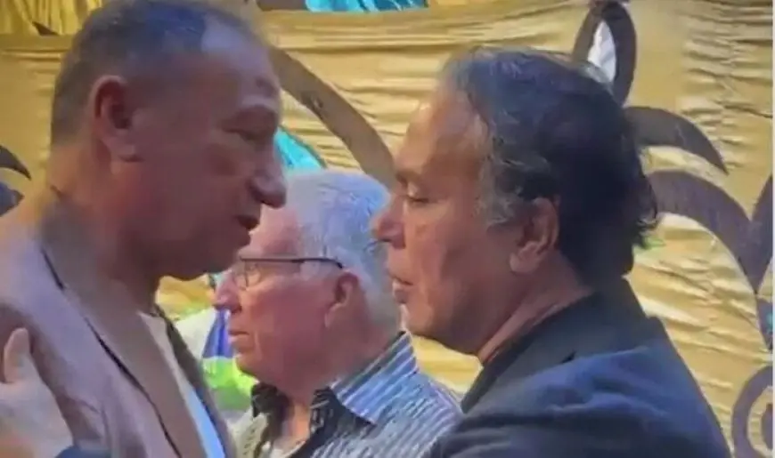 محمود الخطيب ونجوم الزمالك في جنازة نصر إبراهيم نجم القلعة البيضاء السابق