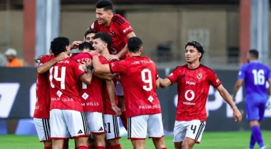 ثلاثة لاعبين يتنافسون على مركز وسط الأهلي قبل لقاء الزمالك في القمة 133