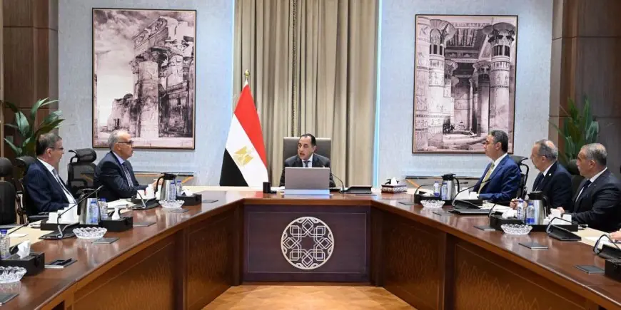 رئيس الوزراء يناقش أهم نقاط جلسة الأمن الغذائي والمائي لمواجهة التحديات المستقبلية