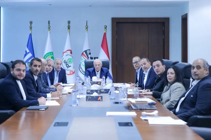 اجتماع هام لاتحاد الكرة برئاسة هاني أبو ريدة لبحث القضايا الكروية