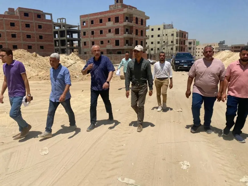 القاهرة الجديدة تبدأ المرحلة التاسعة لتوصيل الكهرباء المستدامة في امتداد النرجس