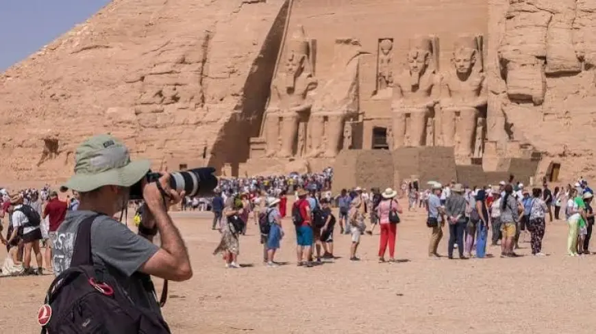 تعزيز السياحة المصرية: اكتشاف أسواق جديدة وإطلاق رحلات طيران مباشر
