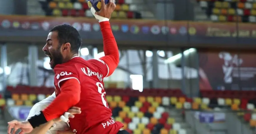 الأهلي يتفوق على الزمالك ويتوج بلقب إفريقيا لليد بقاضية جديدة
