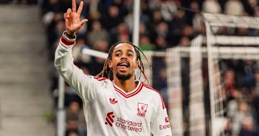 باركولا يتألق بهاتريك مذهل ليفربول يسحق لاسك بسداسية في دوري أبطال أوروبا