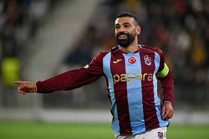 محمد صلاح يتألق بتسجيل 8 أهداف في 10 مباريات ويتفوق على ساني