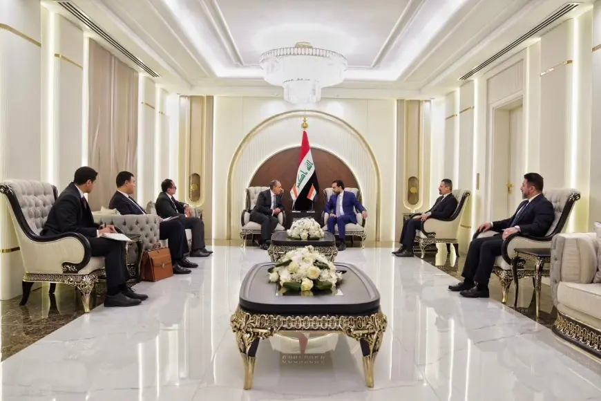 وزير الخارجية يؤكد دعم مصر لوحدة العراق خلال لقائه مع رئيس حزب تقدم العراقي