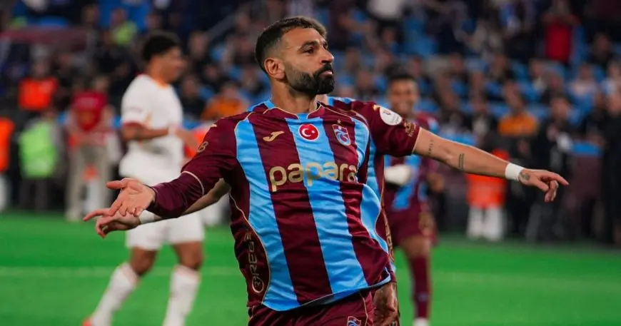 محمد صلاح ملك التخطيط والكشف عن شغفه بلعبة الشطرنج