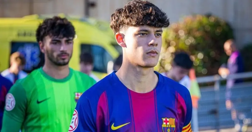 تعرف على أليكس كامبوس المفاجأة الجديدة لفليك في مباراة برشلونة ضد باريس سان جيرمان